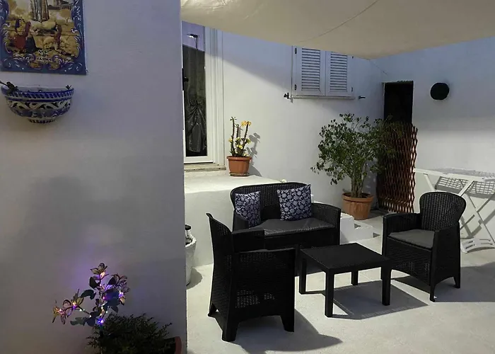 Oleander House